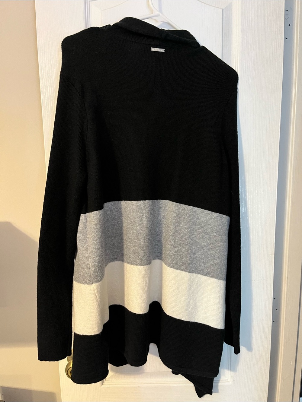 Medium- MICHAEL Michael Kors Black, Gray & White Open-Front Cardigan